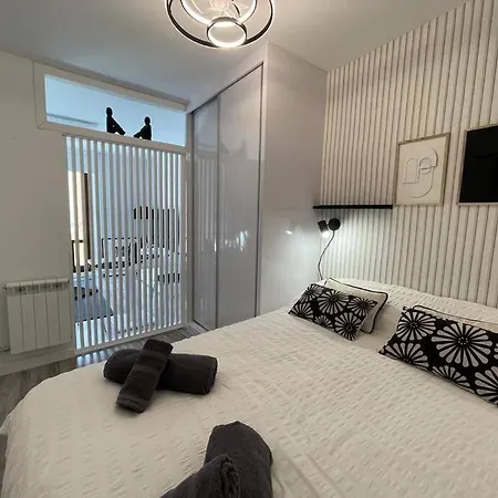 Urban By Unique Apartment *