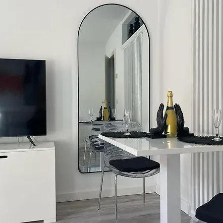 Apartment Urban By Unique Burgos